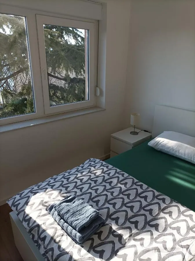 Apartment Apartman Pecine Rijeka